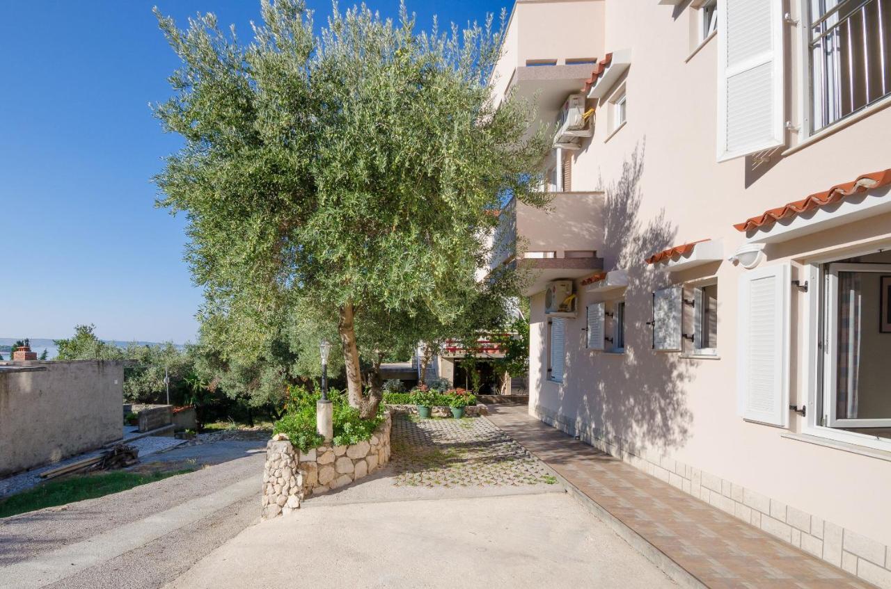 Apartments Blazenka Banjol Kültér fotó
